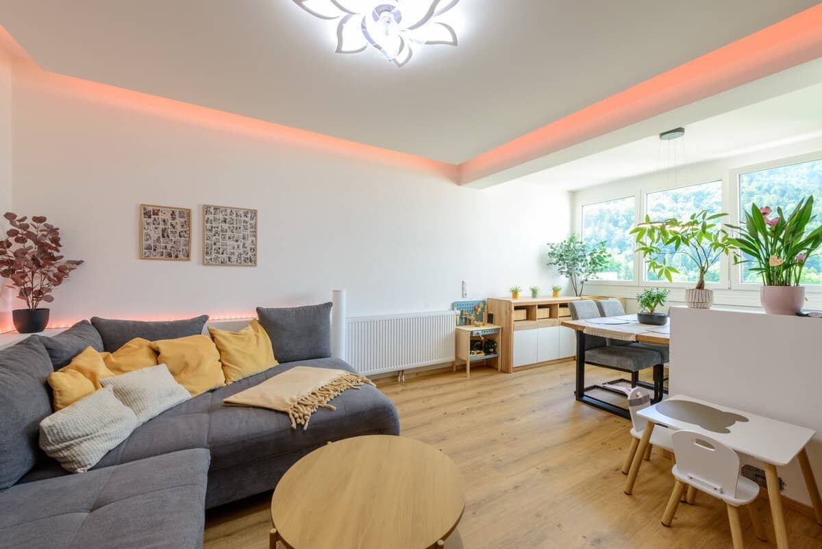 Top sanierte 4-Zimmerwohnung mit Aussicht