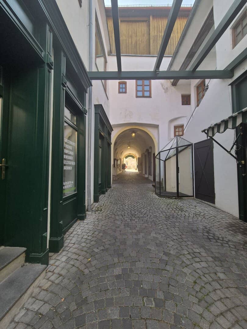 Attraktives Geschäftslokal in Neunkirchen – 34 m² im Erdgeschoss! Ideal für Ihr Geschäft!
