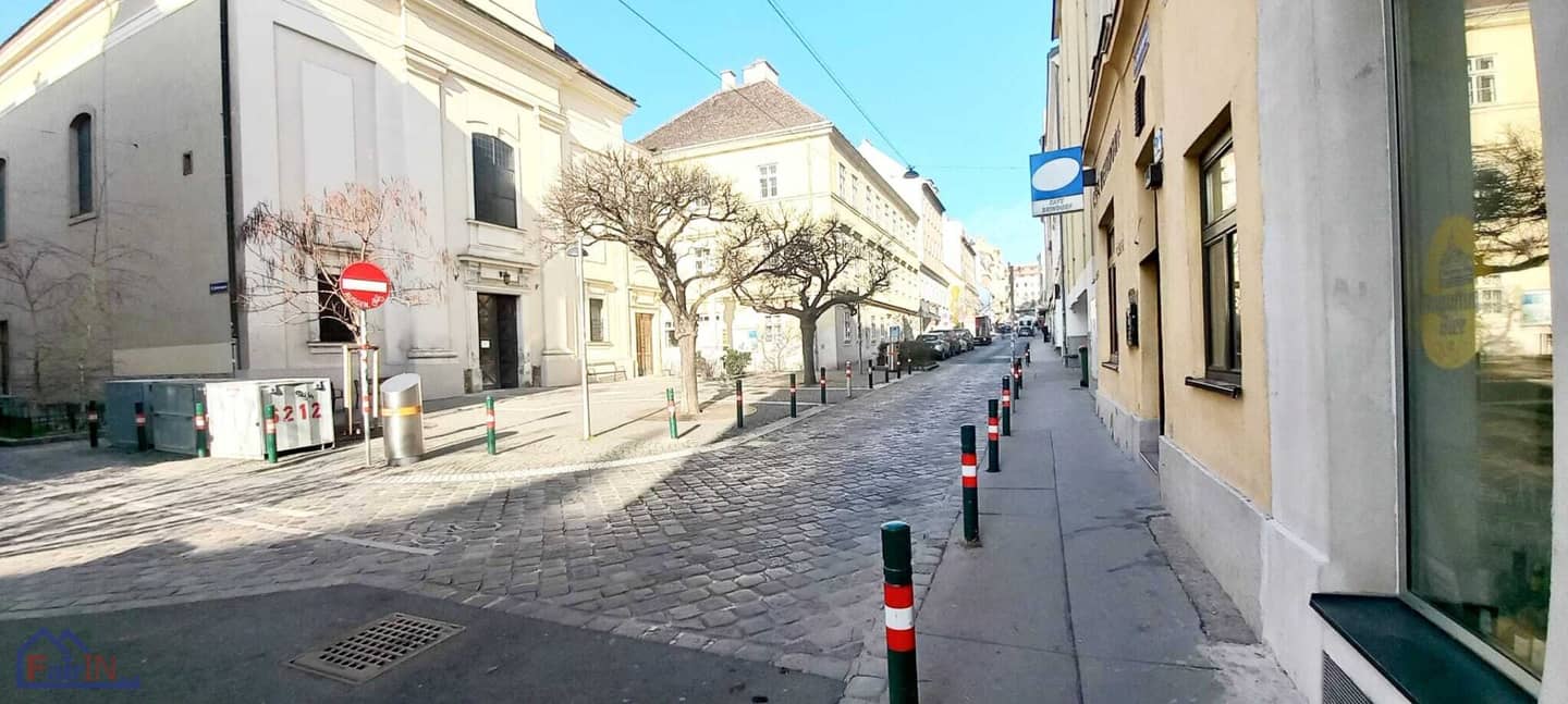 Needs renovation Bargain 2 room apartment in 1150 Wien ground floor 48 m²