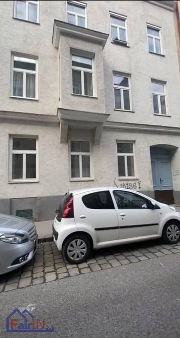 Needs renovation Bargain 2 room apartment in 1150 Wien ground floor 48 m²