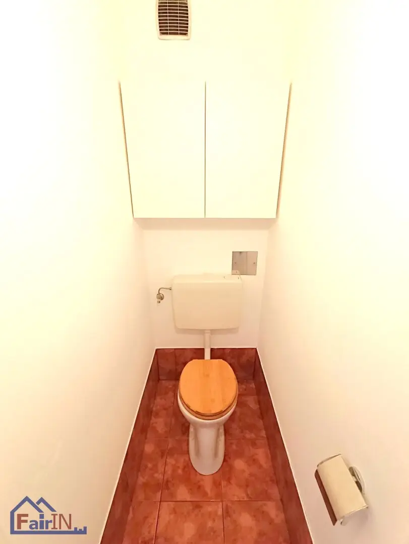 Quick viewing Charming two room apartment with loggia and elevator in 1200 Wien top price commission free