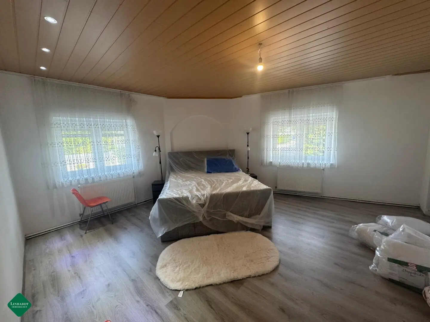 Generous multi family house(Please ignore this note)