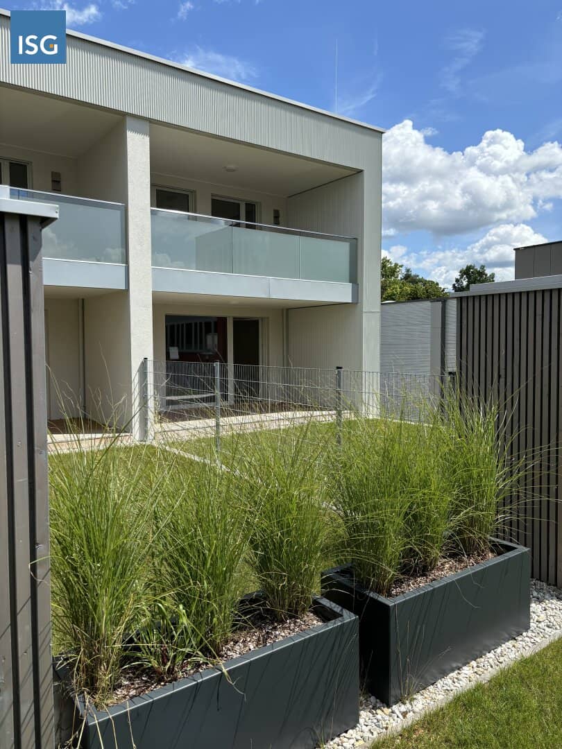 REIHENHAUS-CHARAKTER - TOP18 - exklusiv, provisionsfrei, 4-Zimmer Neubau in Bestlage inkl. Eigengarten