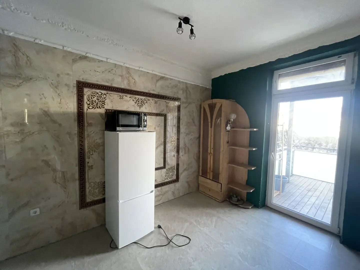 Attractive city apartment with balcony in a central location
