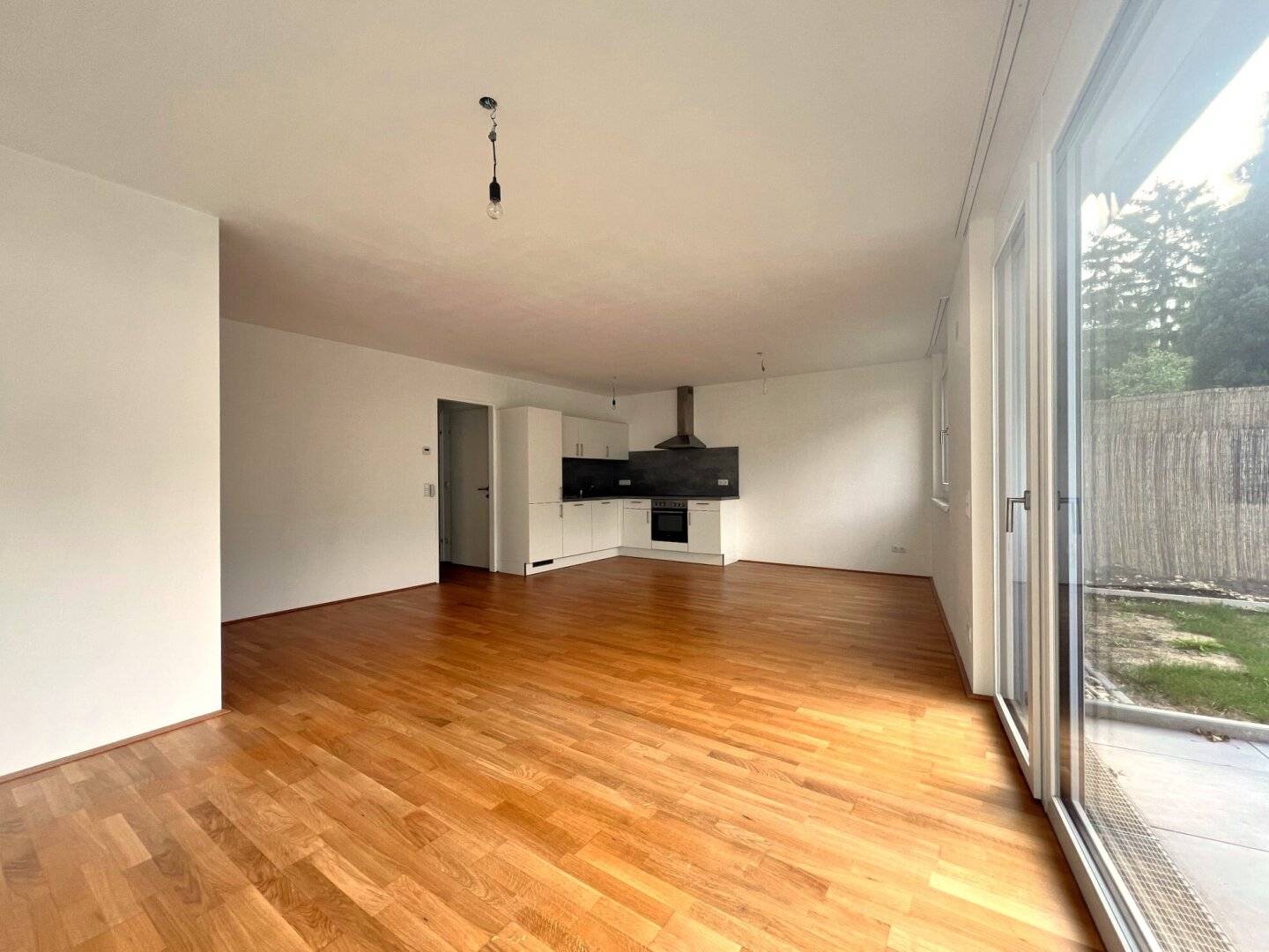 Beautiful family apartment with terrace and large garden area (T 1.3 / EG) (Note: keep original formatting as provided)