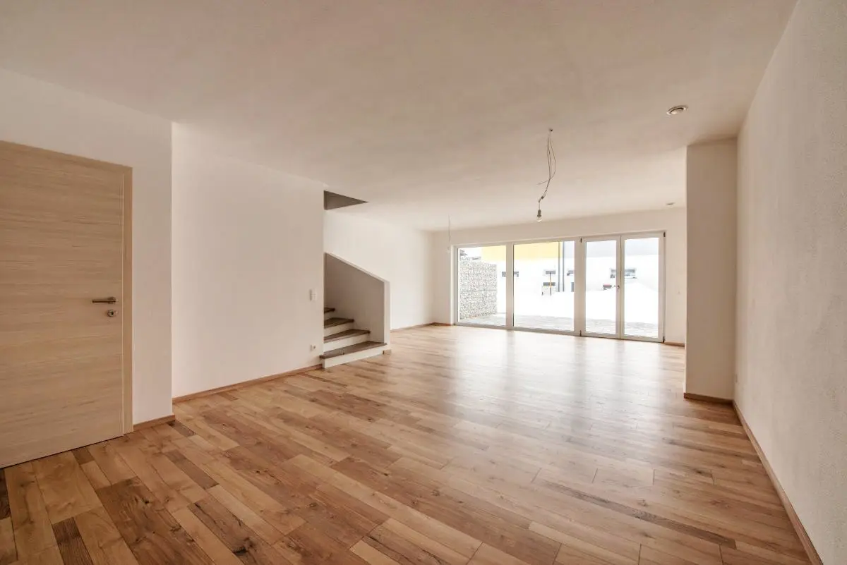 NEW BUILD semi detached house in Ebensee on Lake Traunsee modern living in the Salzkammergut
