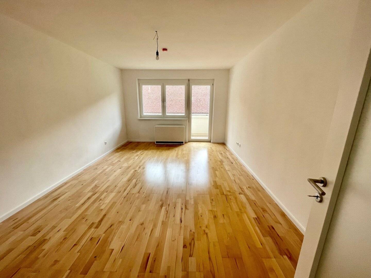 Erstbezug nach Generalsanierung | gefördert | 3 Zimmer | Loggia