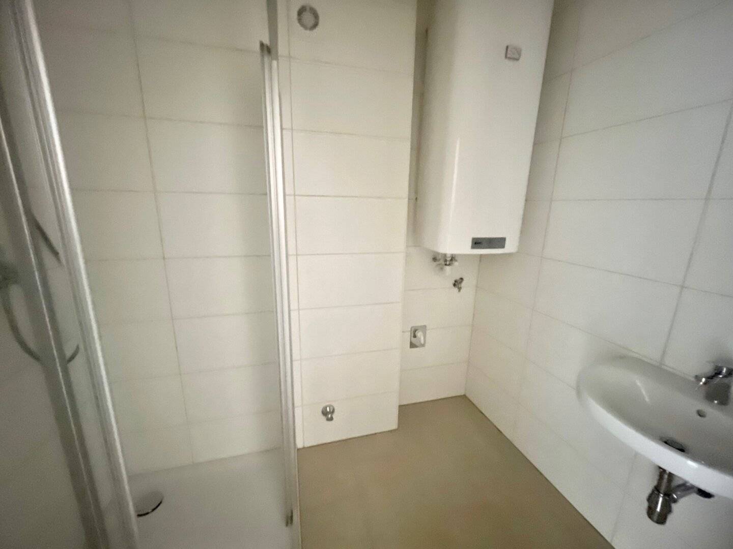 Erstbezug nach Generalsanierung | gefördert | 3 Zimmer | Loggia