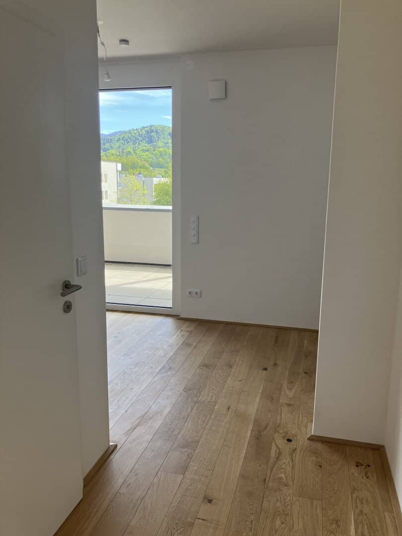 Erstbezug in Viktring, direkt vom Eigentümer -  Singletraum - Garconniere mit Südterrasse und Küche