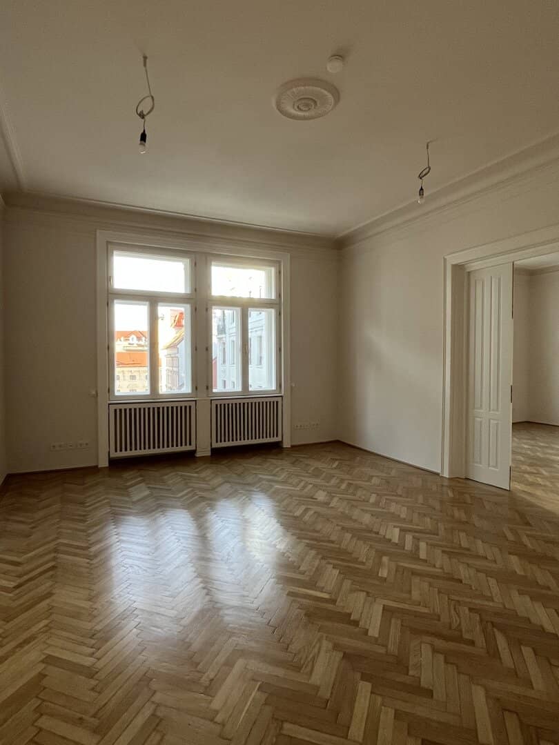 Großzügige Büroflächen insgesamt 828,75 m² in repräsentativem Stilaltbau in Toplage des 1.Bezirks!