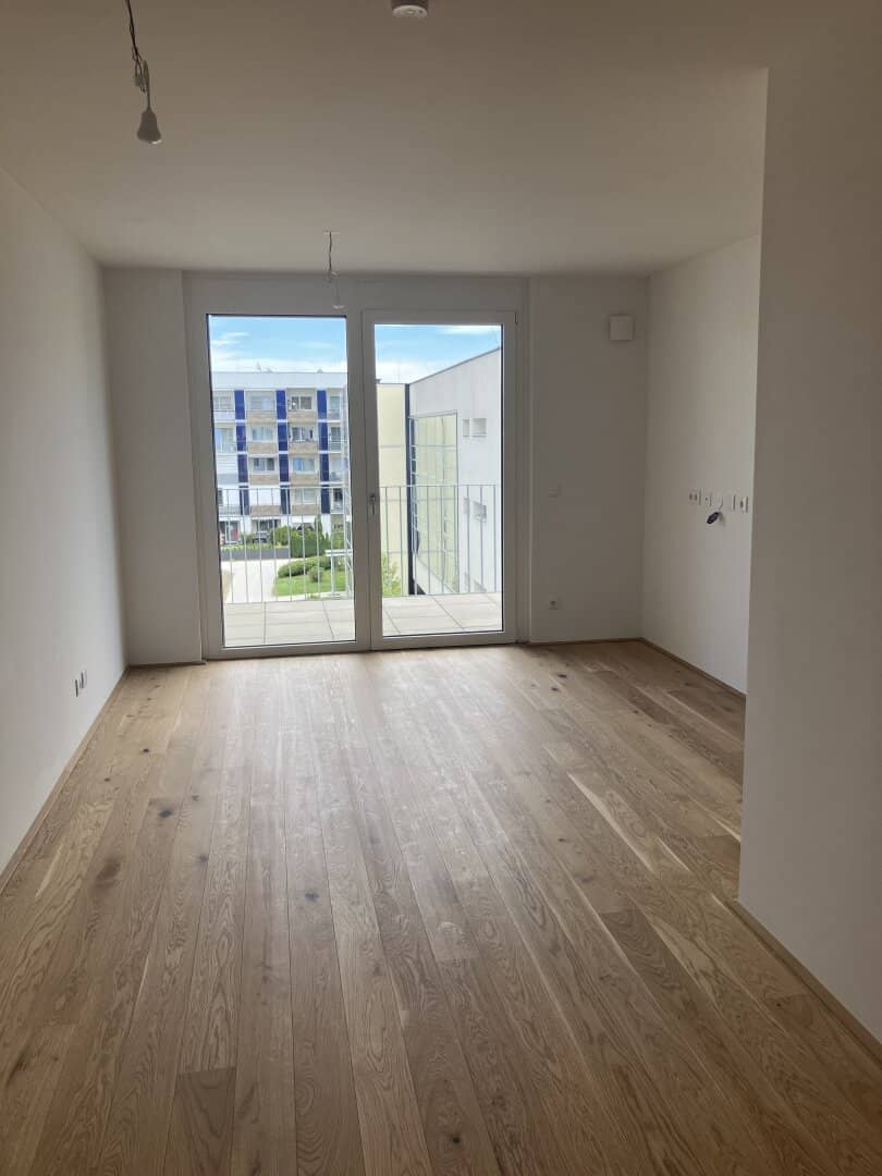 First occupancy in Viktring, directly from the owner, couple's hit, sunny two room apartment with kitchen