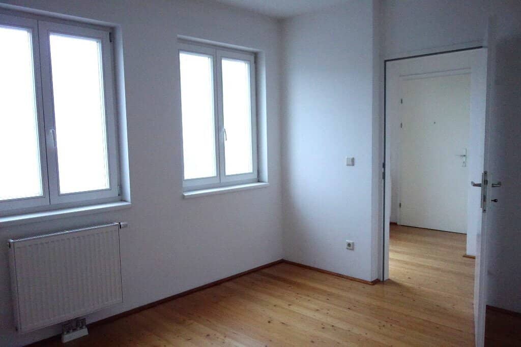 Charming 2-room apartment with terrace in 1110 Wien well maintained and top equipped