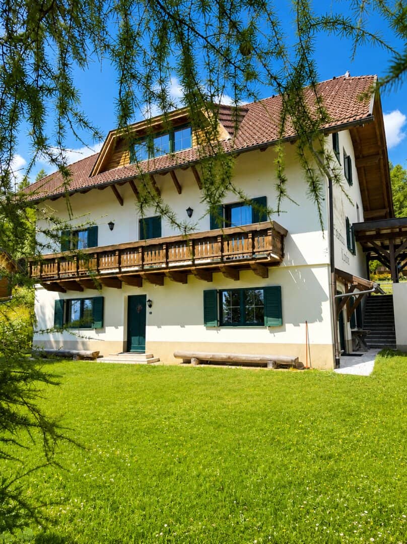 Preisreduktion -SKI IN/OUT - TRAUMLAGE ! 90 m2 FERIENWOHNUNG  !! Zweitwohnsitz!!  Apartments direkt an der Skipiste – Hochrindl