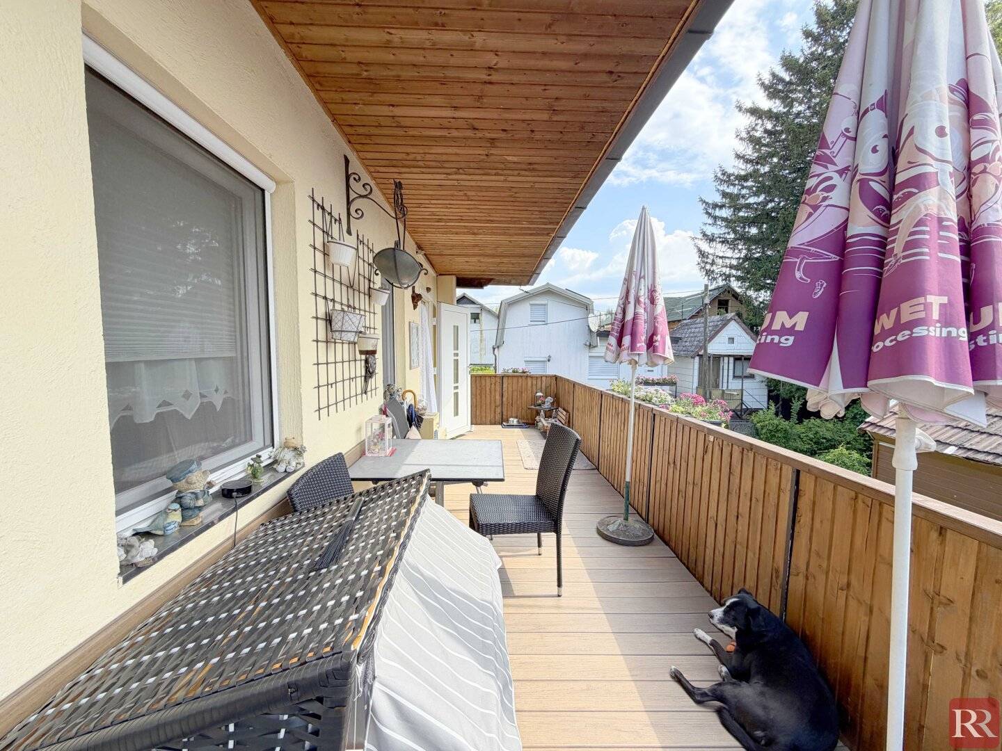 New price! Very well maintained stilt house with pool in Strombad Kritzendorf