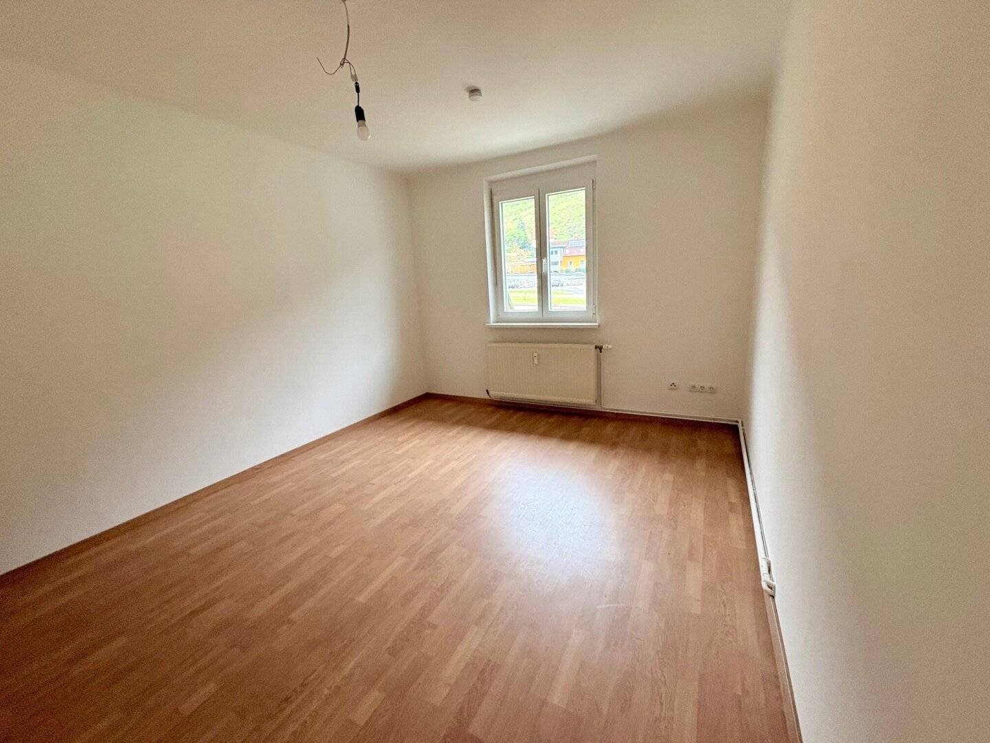 Erstbezug nach Sanierung -  2 Zimmer - gefördert
