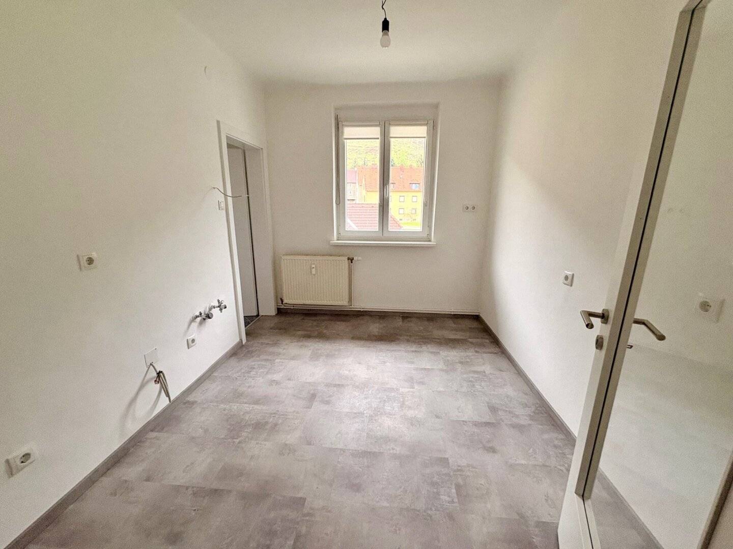 Erstbezug nach Sanierung -  2 Zimmer - gefördert