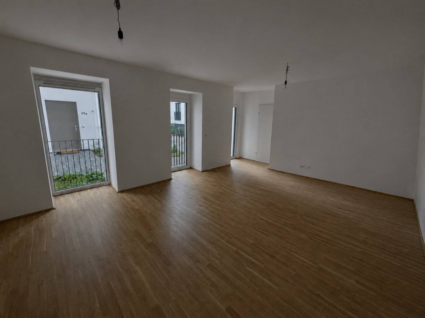 First occupancy Beautiful two room apartment on the ground floor in the inner courtyard 56 m² with underfloor heating and cooling and subway proximity in 1180 Wien