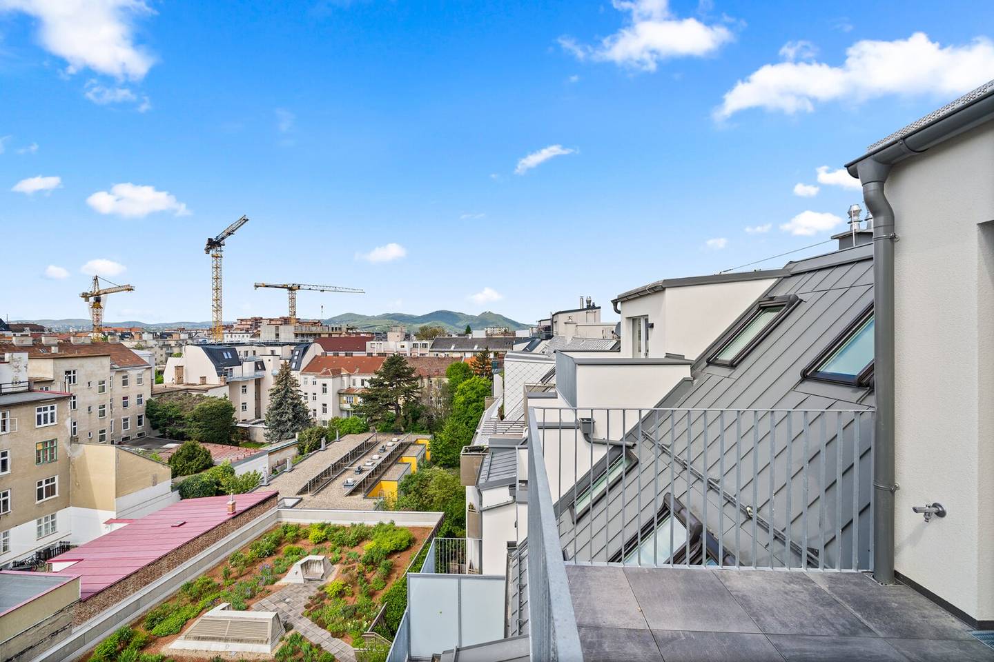 Generously laid out two room attic apartment with terrace (Top 53) including underground garage space