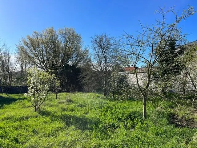 ZENTRUMSNAH RUHIGE ANWOHNERSTRASSE