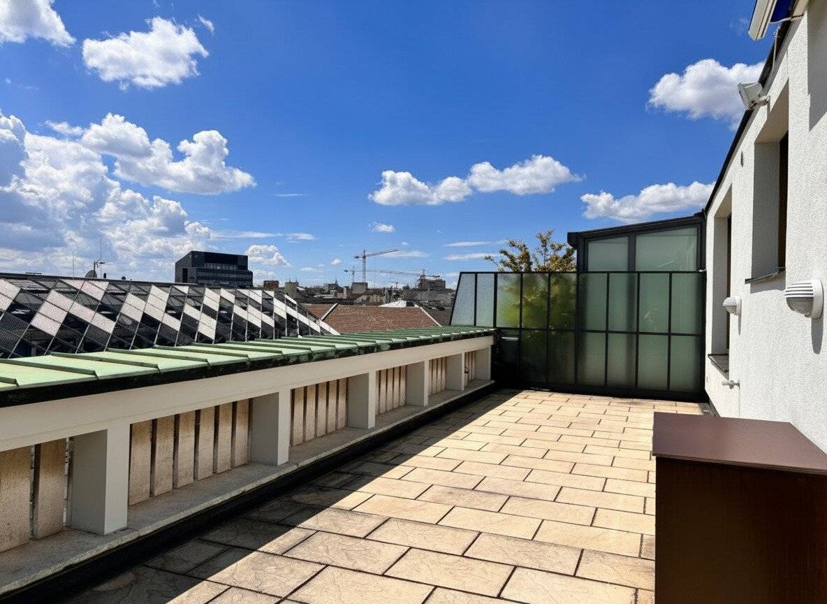 Quietly located 3 room apartment with 40m² terrace on 9th floor with elevator