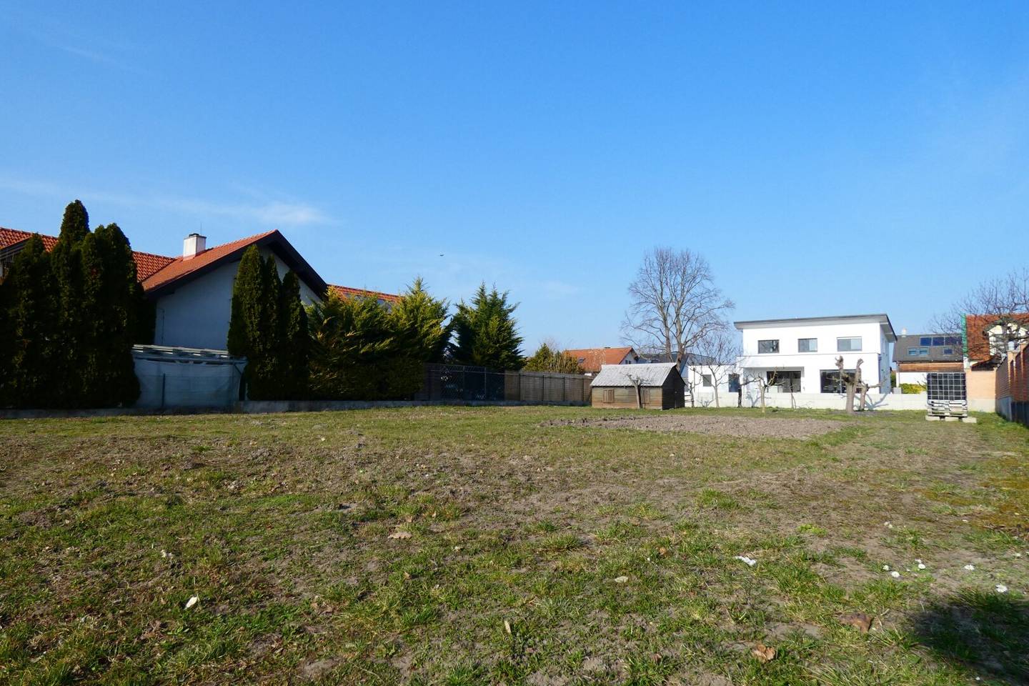 TOP BAUGRUND IN SEENÄHE