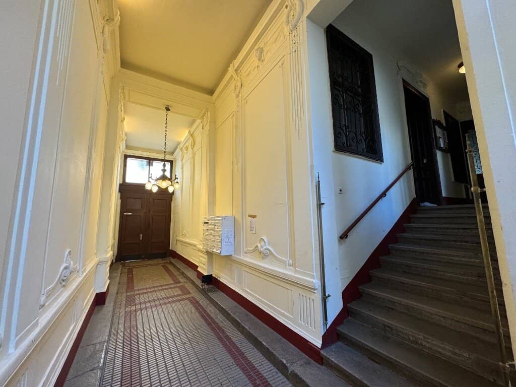 TOPLAGE/Erstbezug/Baubeginn  - Schöne 3 Zimmer Altbauwohnung (Top 7)