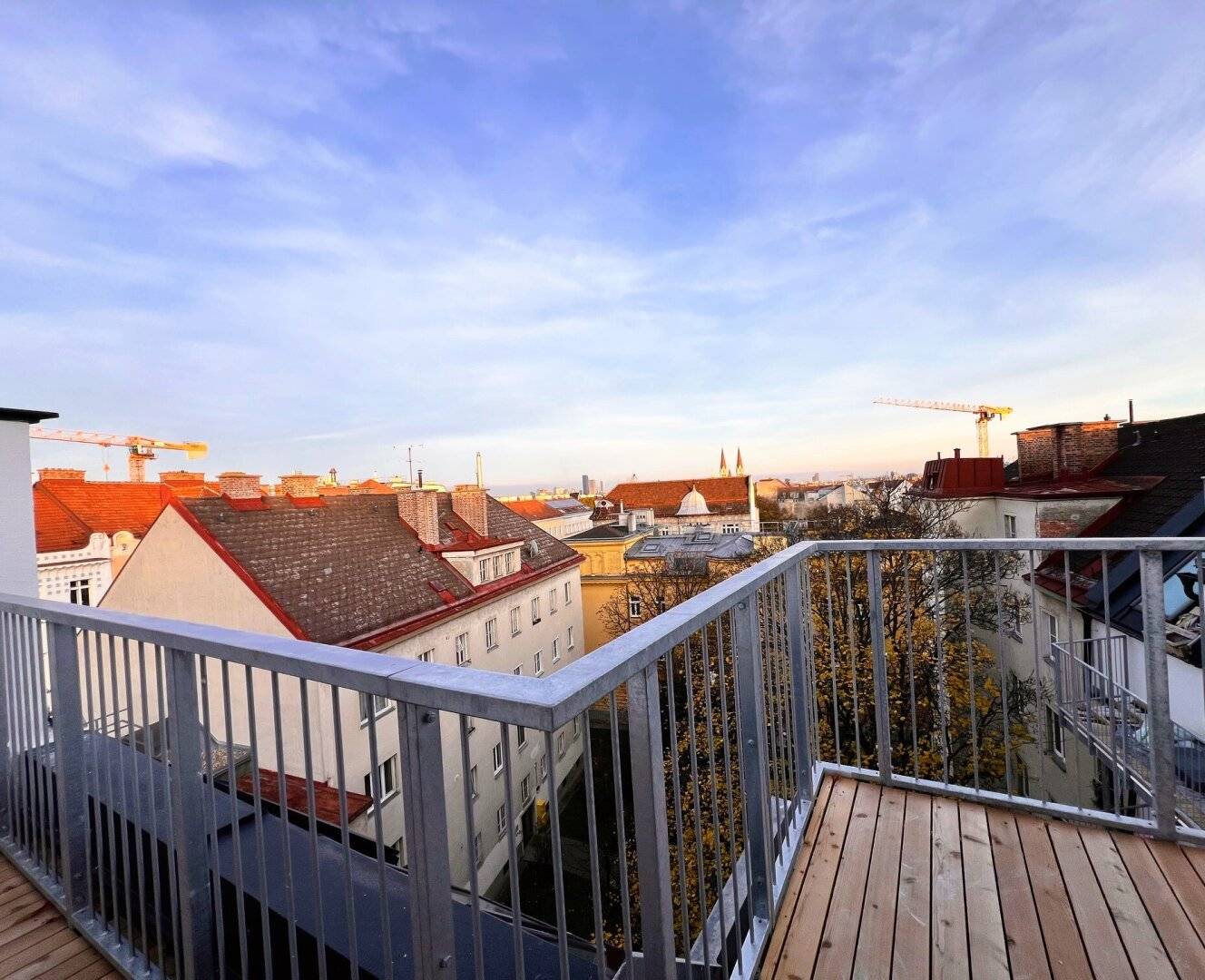 PRICE REDUCTION First occupancy attic expansion near Währinger Straße
