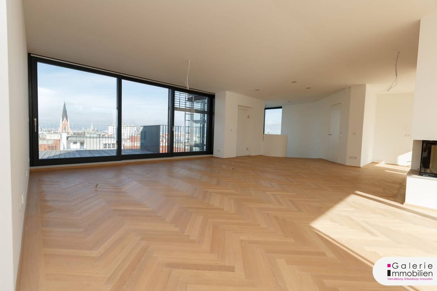 Period style old building Penthouse First occupancy with 76 m² terraces