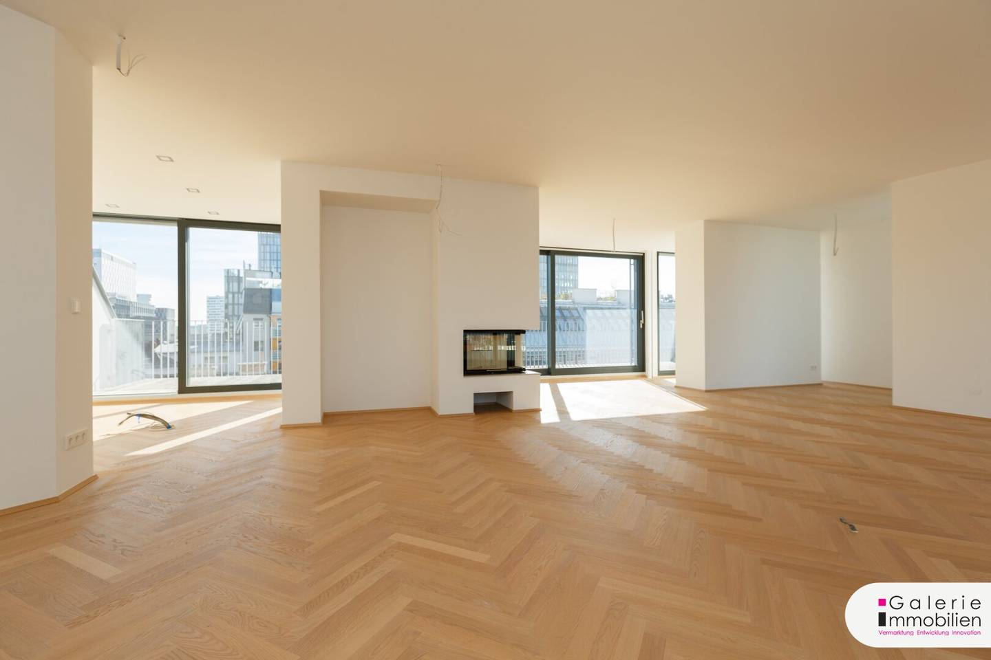 Period style old building Penthouse First occupancy with 76 m² terraces