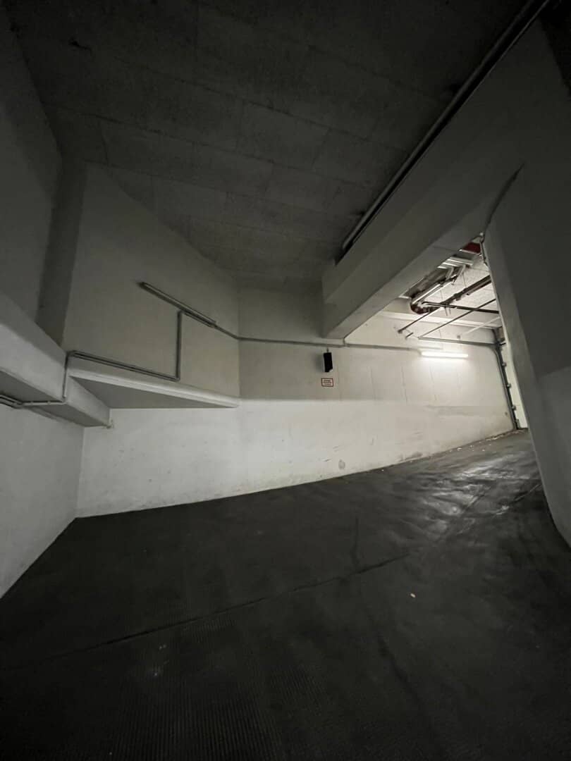 Underground parking spaces at Paletzgasse 6 Near Wattgasse