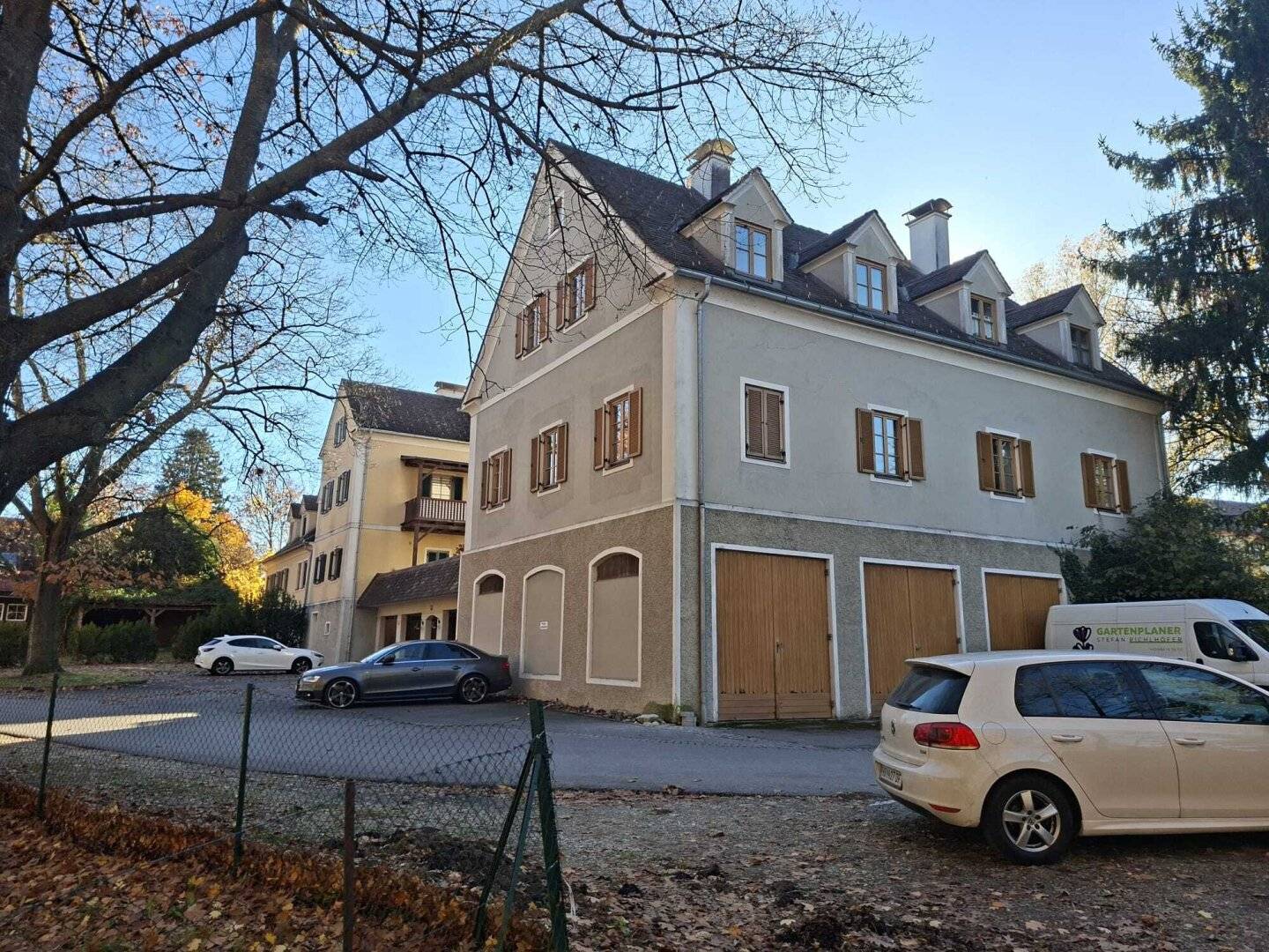 Solides Renditeobjekt: Mehrparteienhaus mit 10 Wohneinheiten in Pöllau