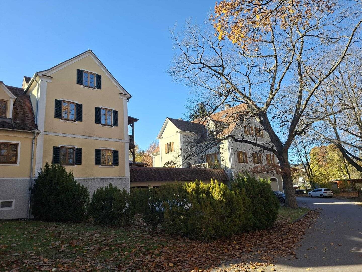 Solides Renditeobjekt: Mehrparteienhaus mit 10 Wohneinheiten in Pöllau