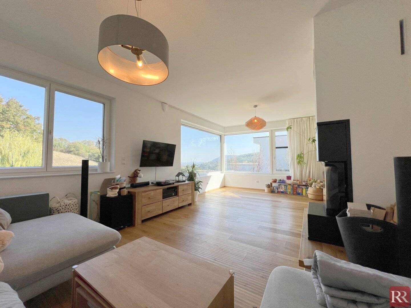 Ziegelmassiver Premium-Neubau mit Weitblick
