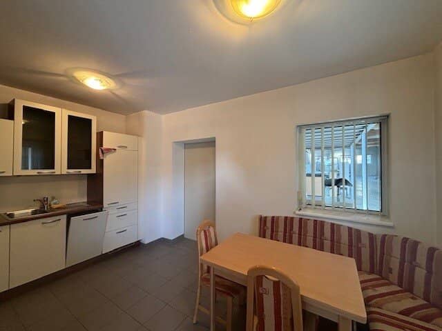 Neusiedl am See modern, spacious residential and office building