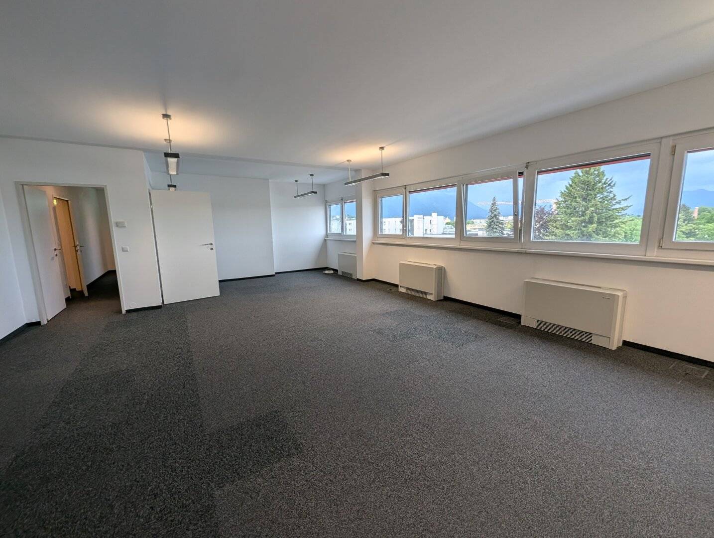 Moderne, klimatisierte Bürofläche im IQ-Center Salzburg-Itzling