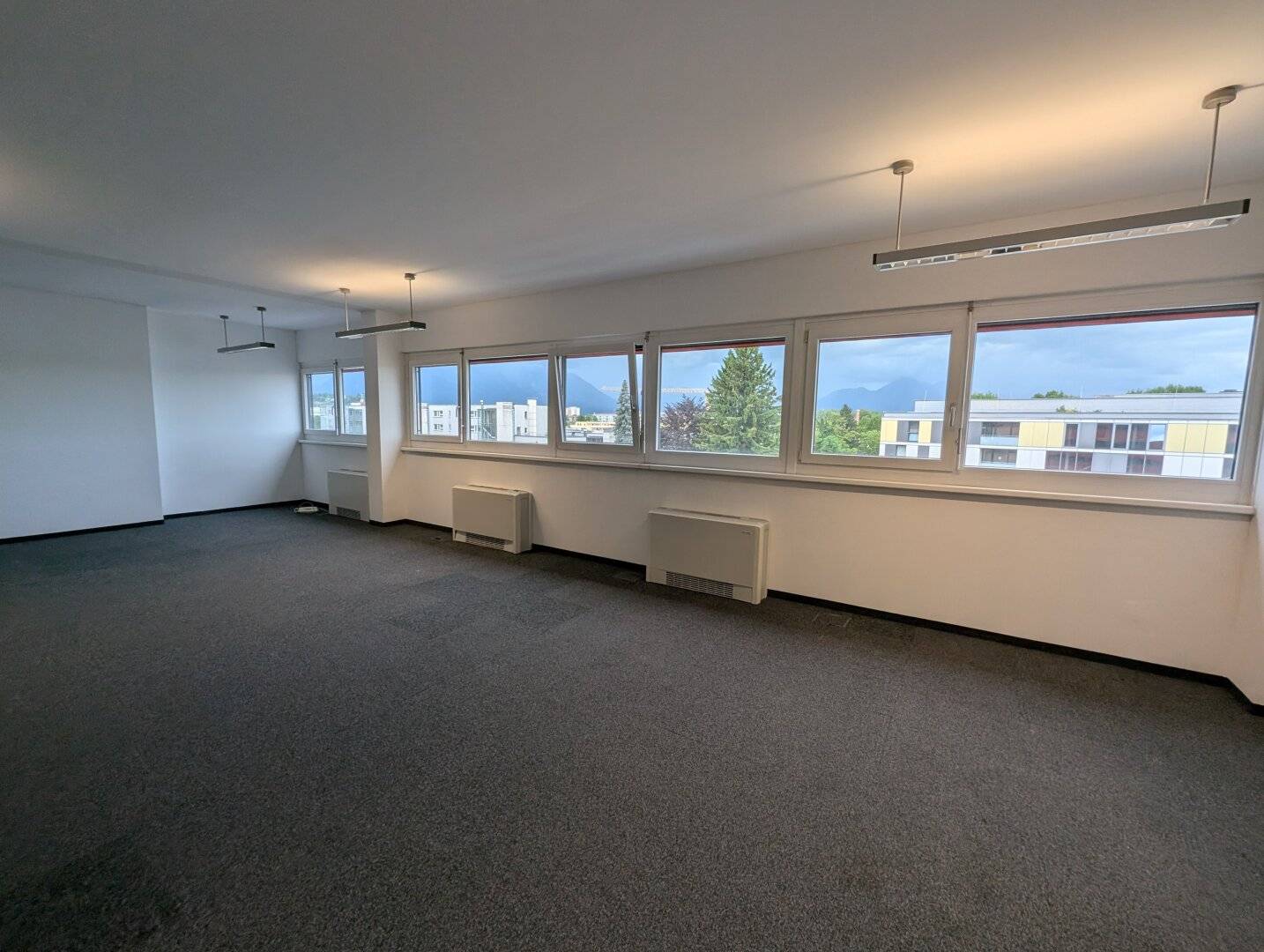 Moderne, klimatisierte Bürofläche im IQ-Center Salzburg-Itzling