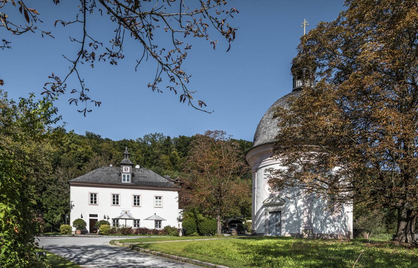 Voll aufgeschlossenes Baugrundstück am grünen Stadtrand