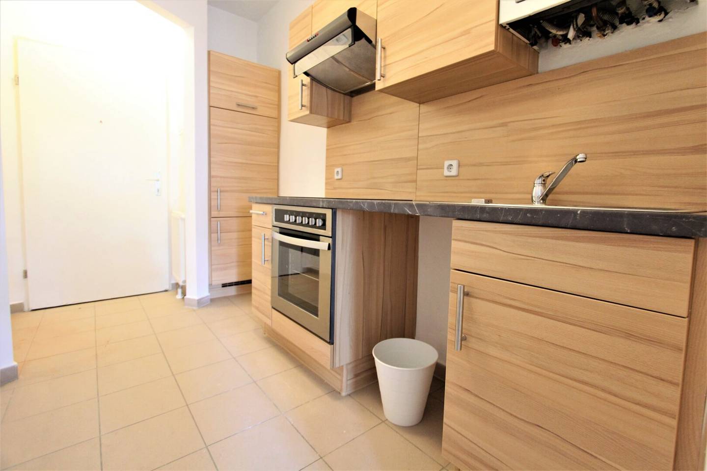 Beautiful furnished 1-room apartment in a central location! Short-term rental!