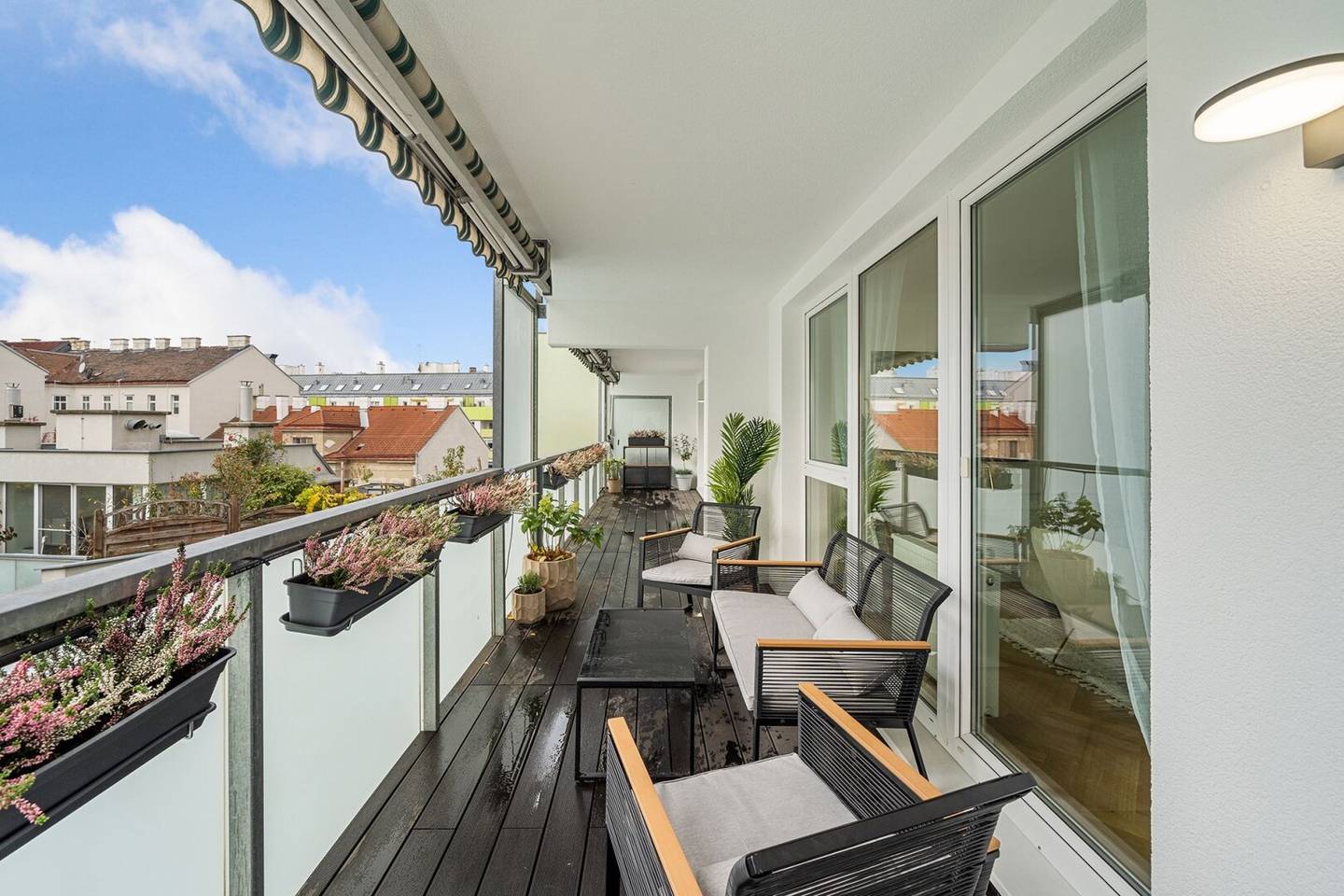 DESIGNER APARTMENT MIT PRIVATER SAUNA
