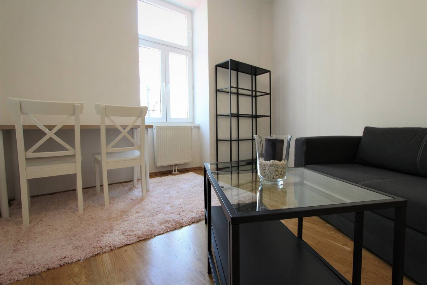 Furnished 2 room apartment in a great location Short term rental