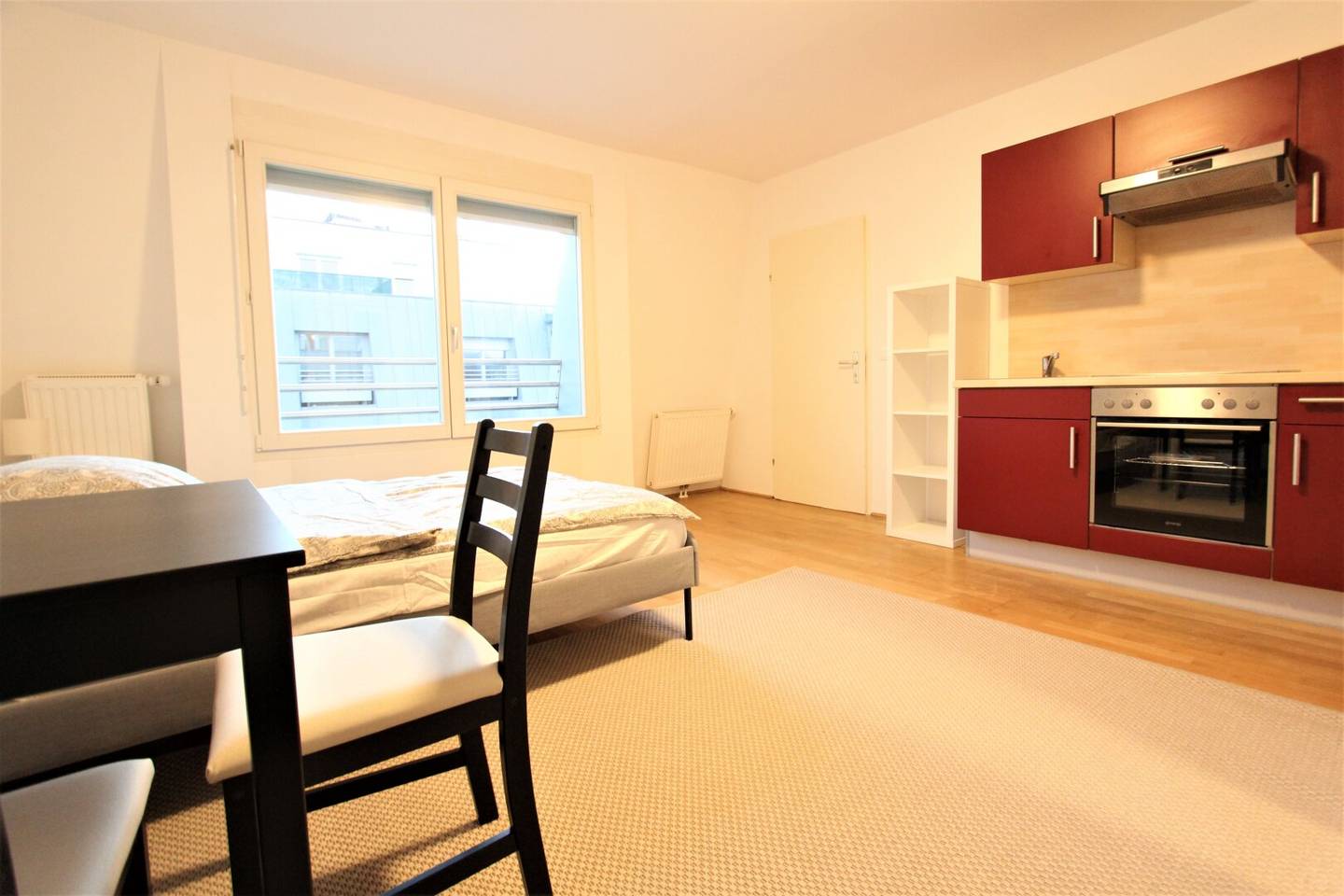 Kurzzeitvermietung! Sonnige, möblierte 1-Zimmer-Wohnung im 10. Bezirk!