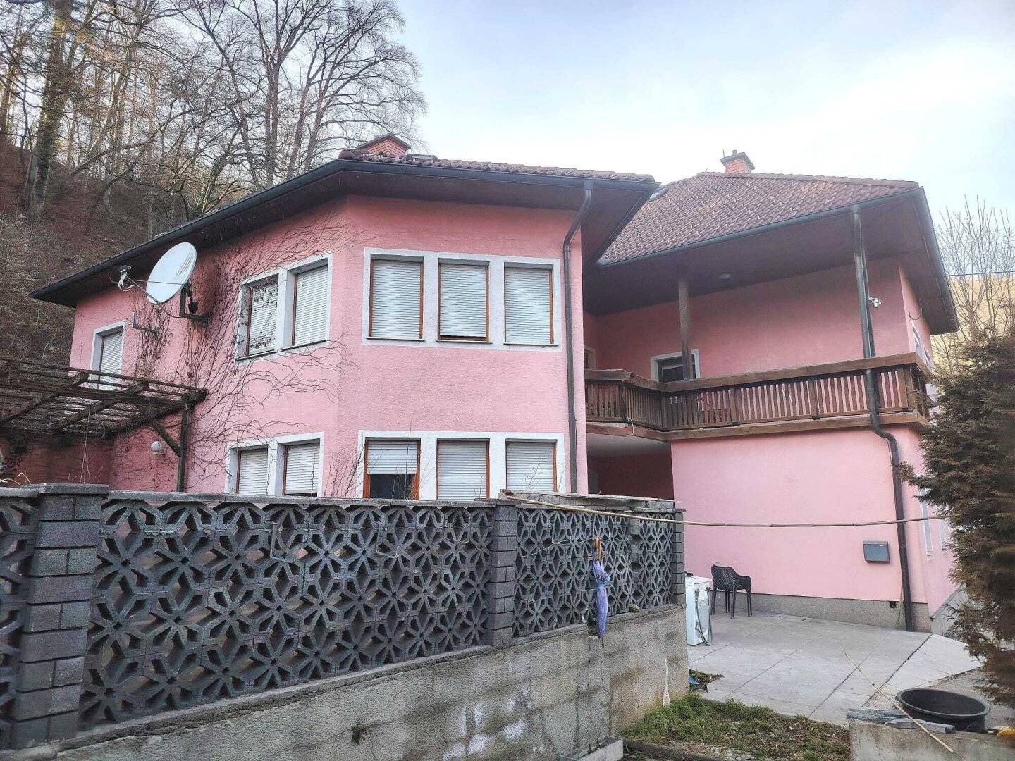 Generous residential development plot in a green setting near Graz, 2,989 m² with development potential