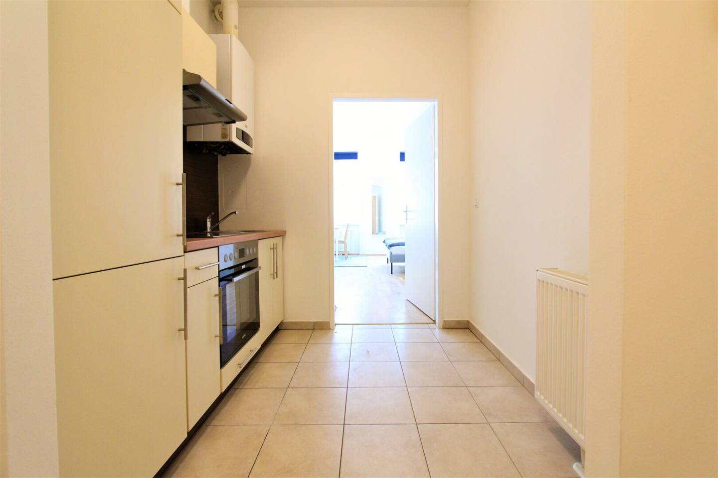 Furnished, bright 1 room apartment Short-term rental