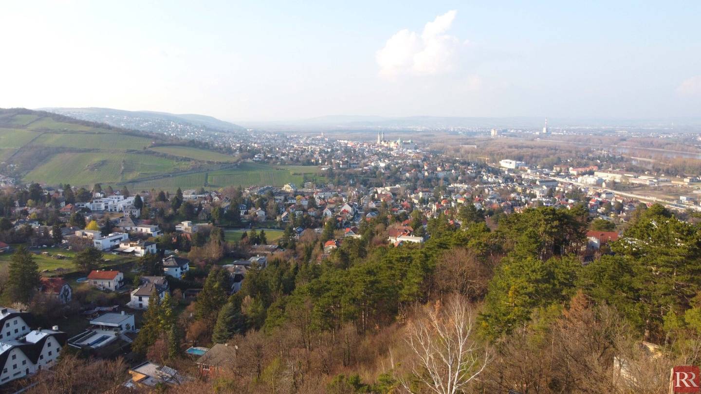Über den Dächern - mit Weitblick auf Klosterneuburg