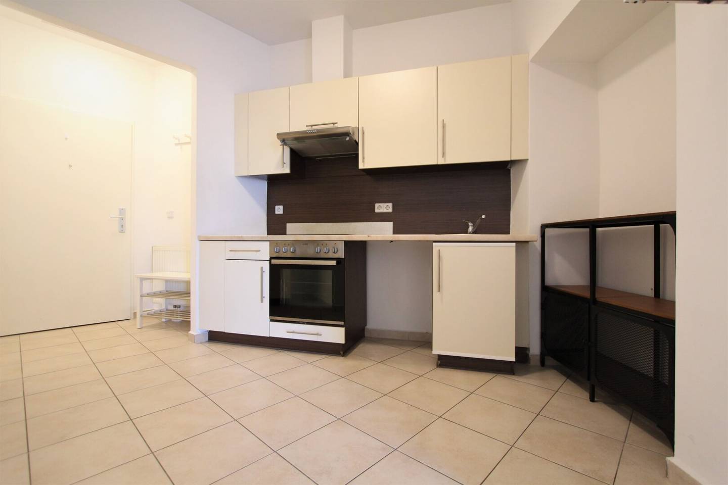 Beautifully furnished two room apartment in a central location Short term rental