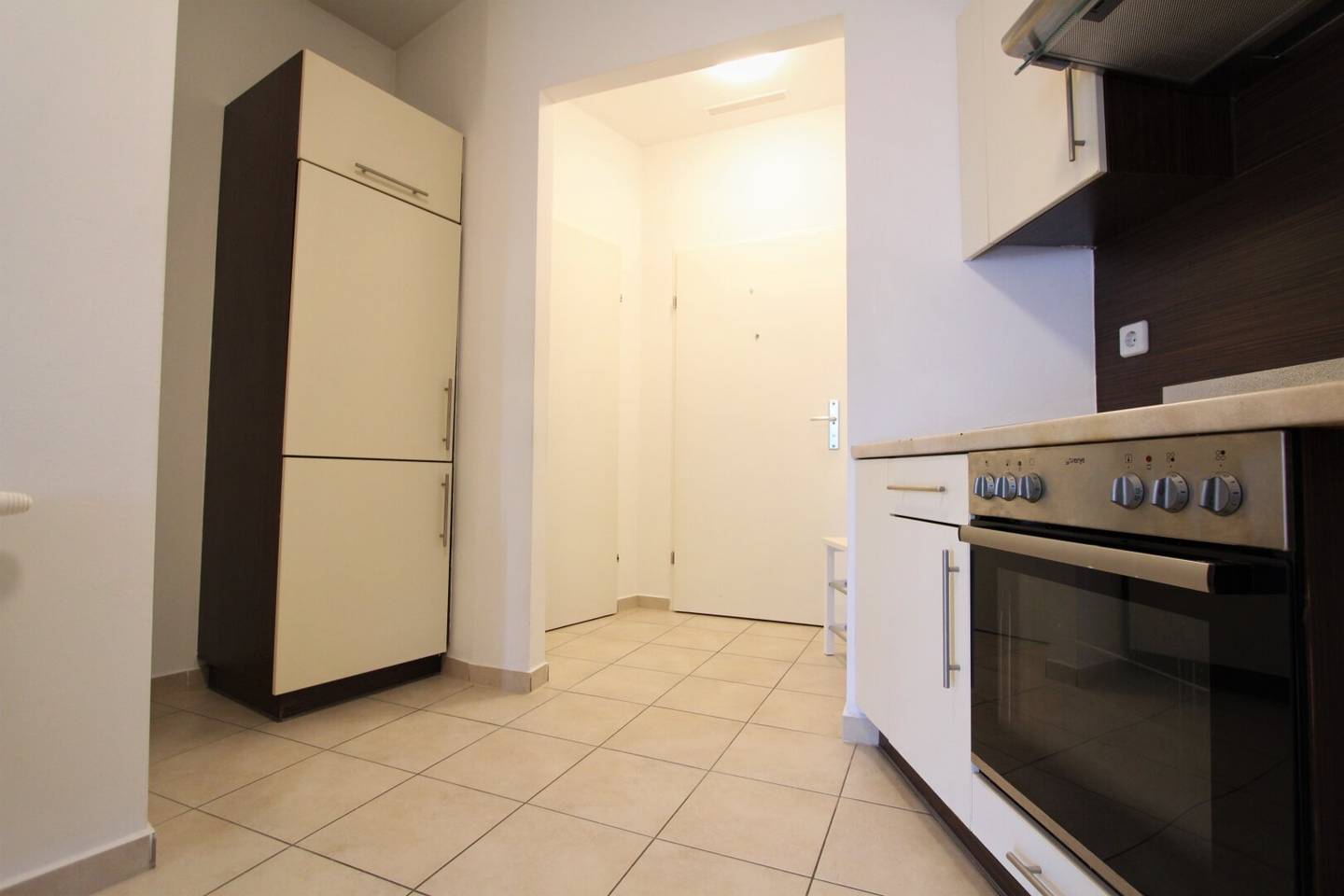 Beautifully furnished two room apartment in a central location Short term rental