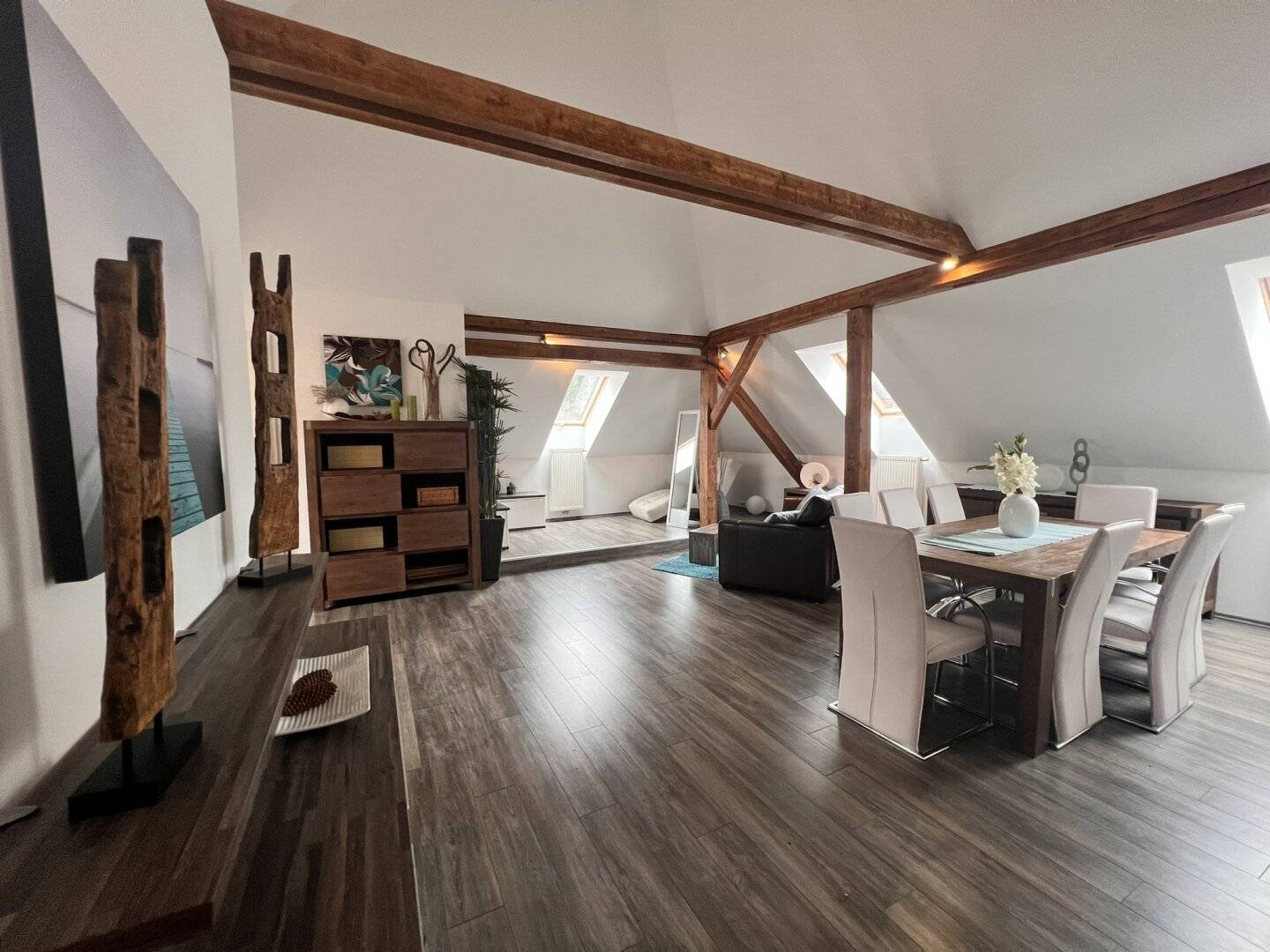 Wonderful, modern furnished rental apartment in Oberzeiring