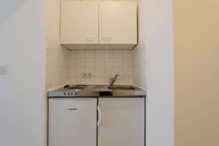 Short term rental Furnished dreamlike 1 room apartment in the heart of Vienna