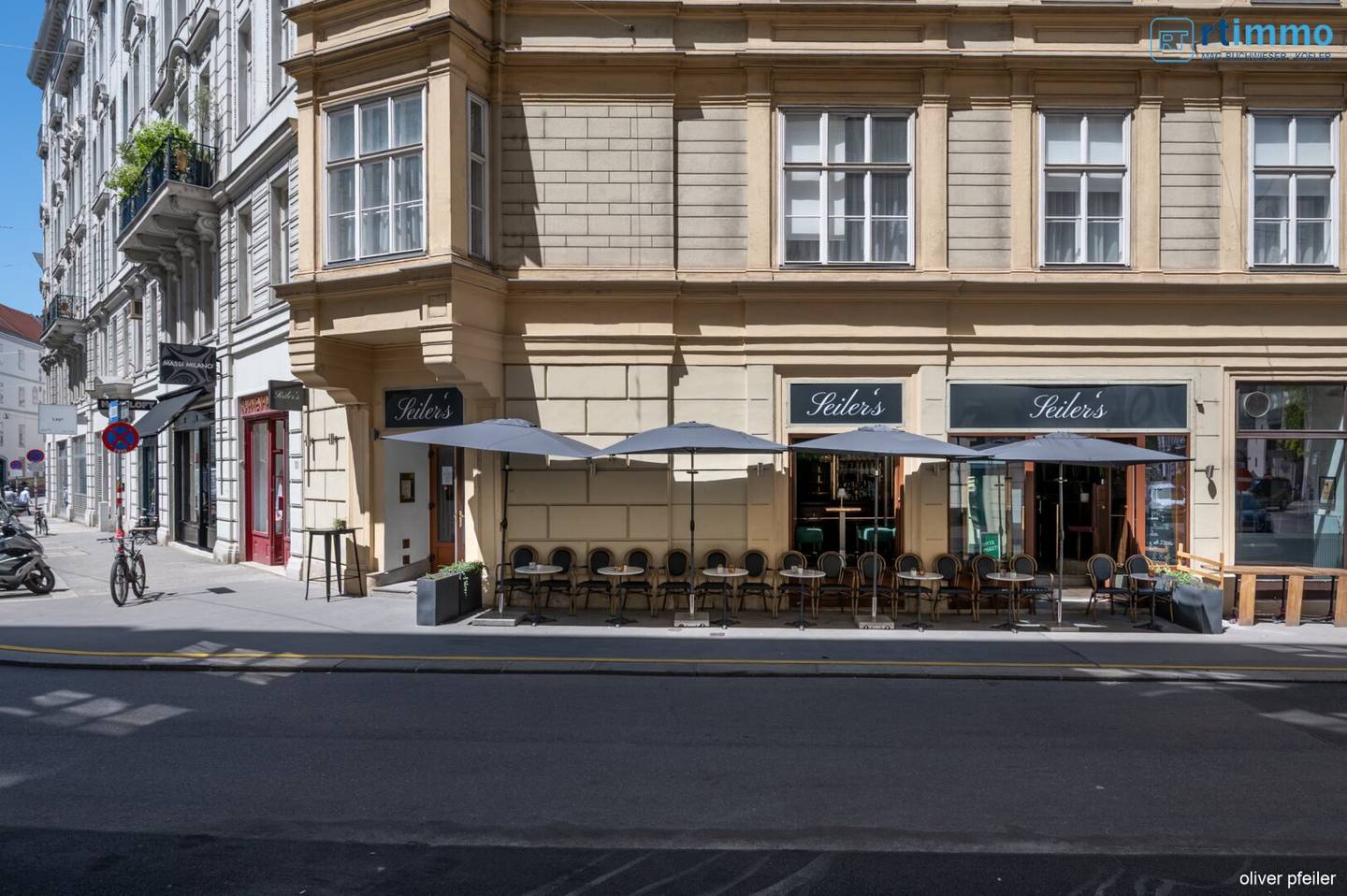 Stillvoll eingerichtetes Kaffeehaus mit Schanigarten in Bestlage der Wiener Innenstadt – Seilerstätte 1010 Wien