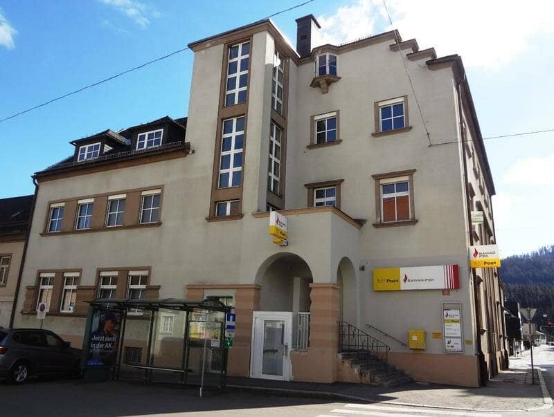 Seminarräume, Büro u. Archivflächen